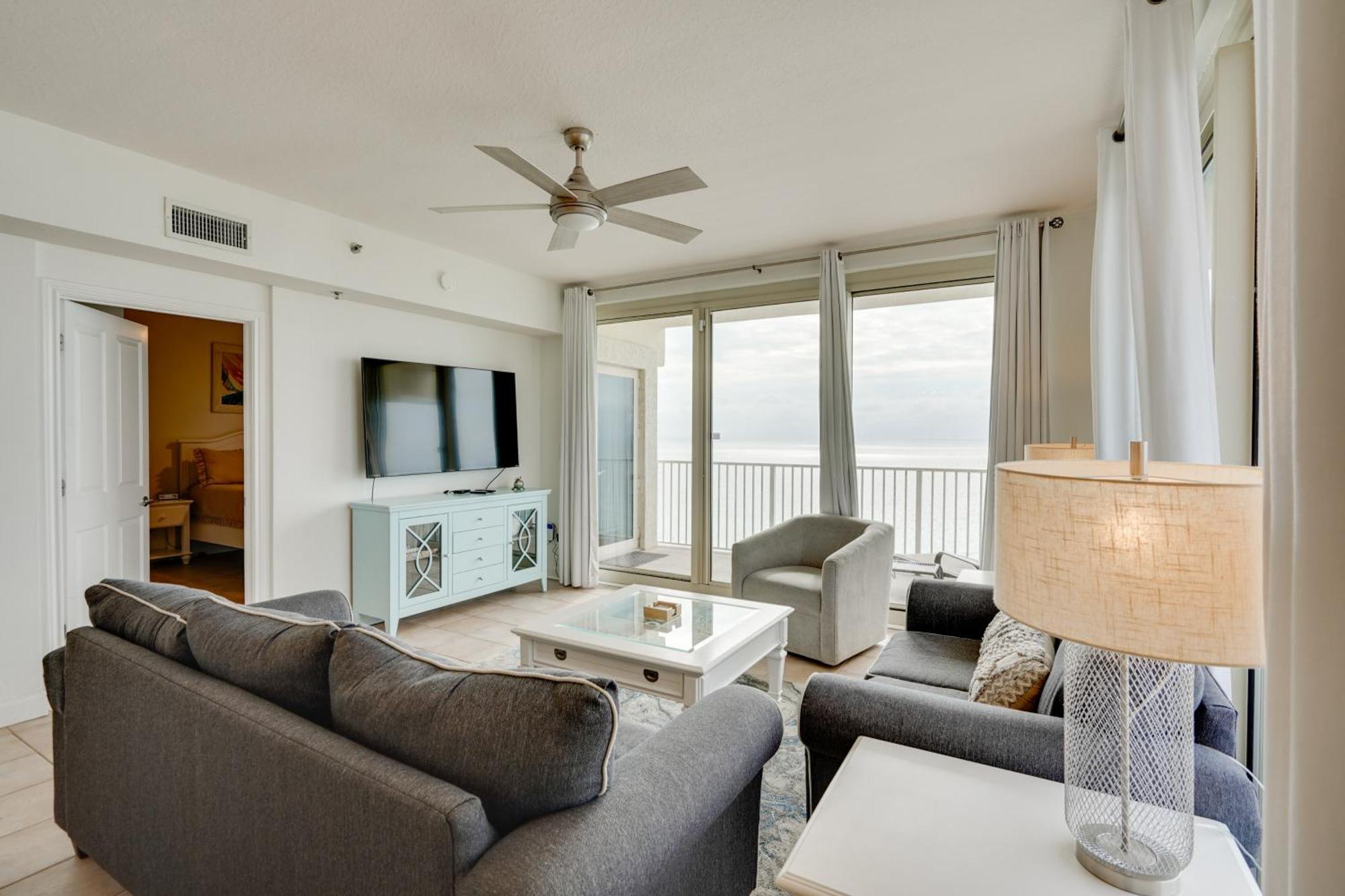 Beachfront Pcb Condo With Ocean View, Pool Access! Панама-Сіті-Біч Екстер'єр фото